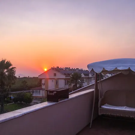 Elize Calis Beach Apartment